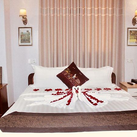 Hotel Iceland Mandalay Exterior foto